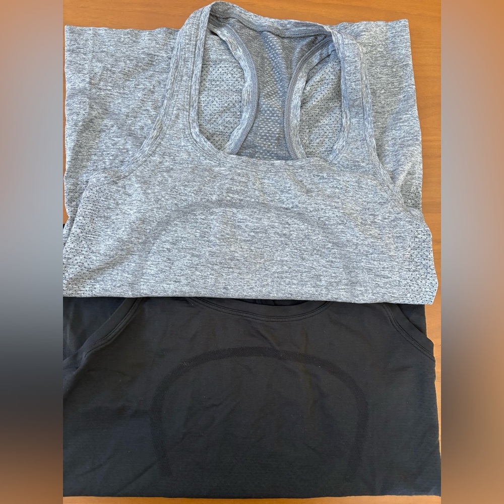 Lululemon swiftly tech racerback size 6 2 for 1